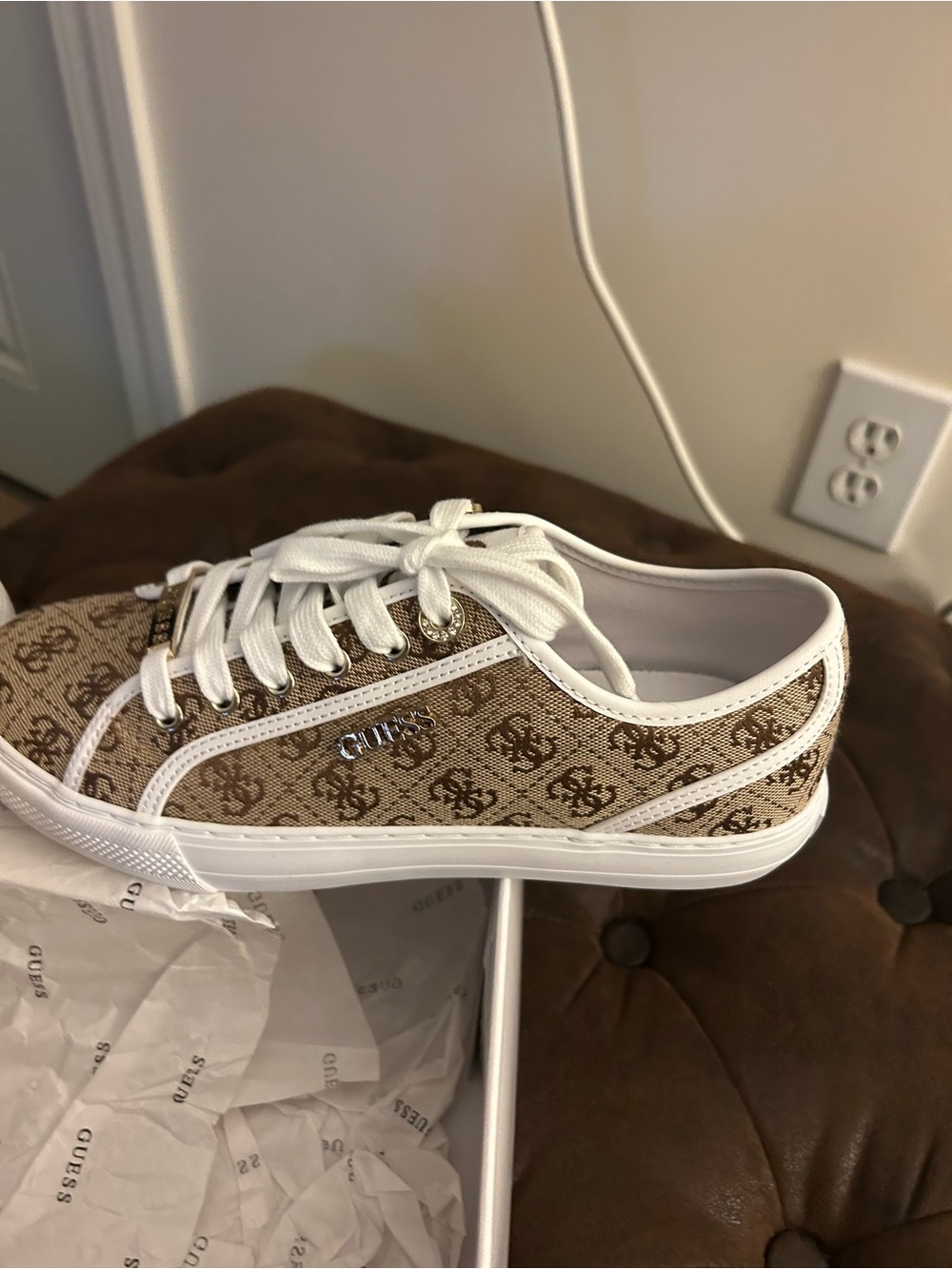GUESS Brown Logo Low-Top Sneakers with White Trim - Picture 3 of 4